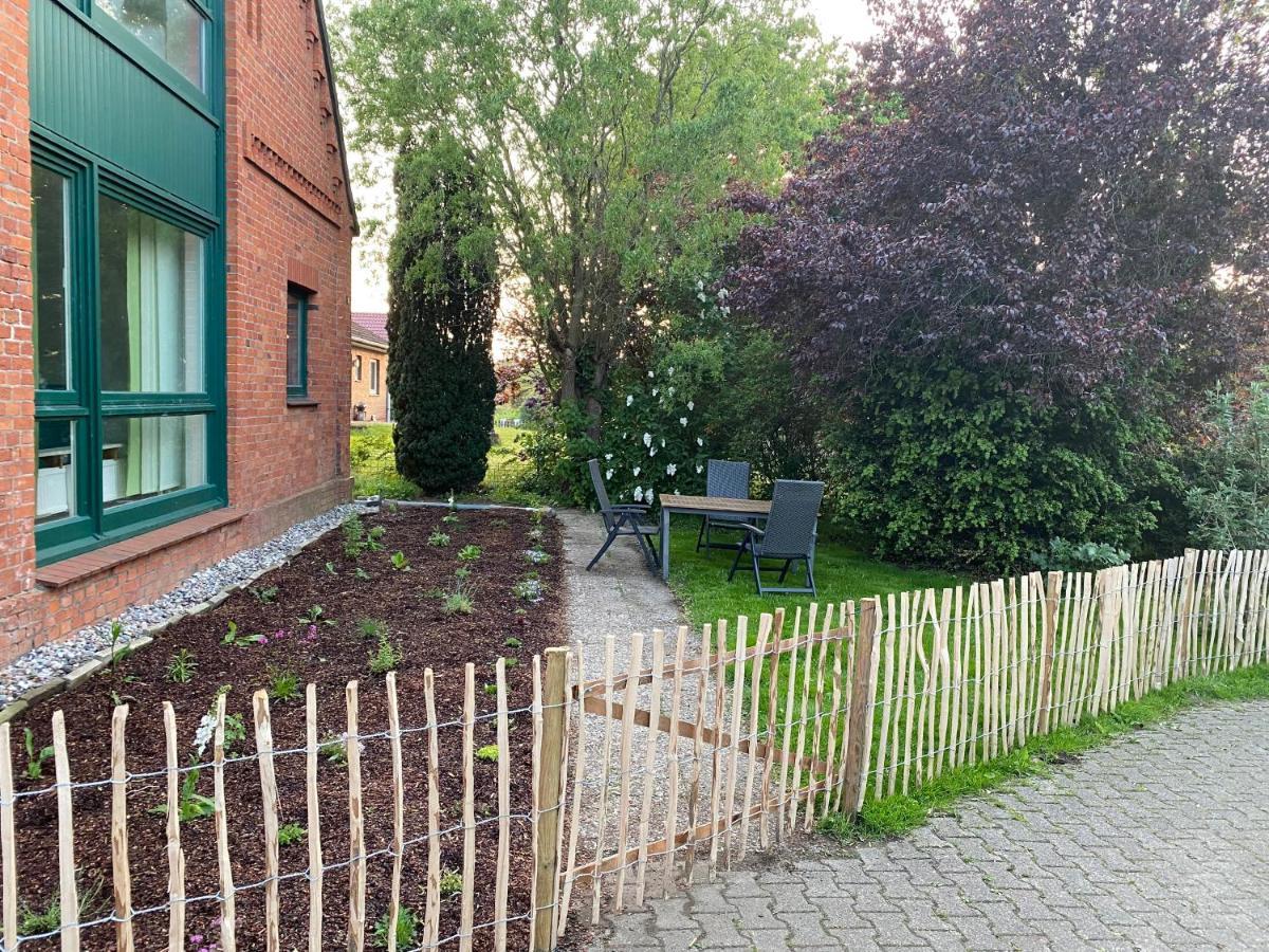 Ferienwohnung Garten Eben Rullstorf Екстериор снимка